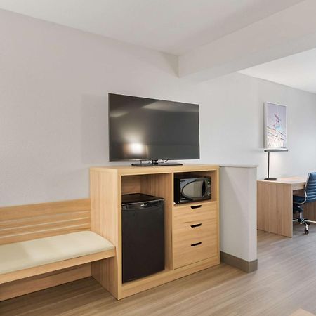 Best Western Lake Oswego Hotel & Suites Exterior foto